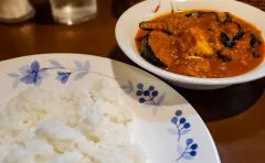老舗の無水カレー！「インドカレーミルチ」 10