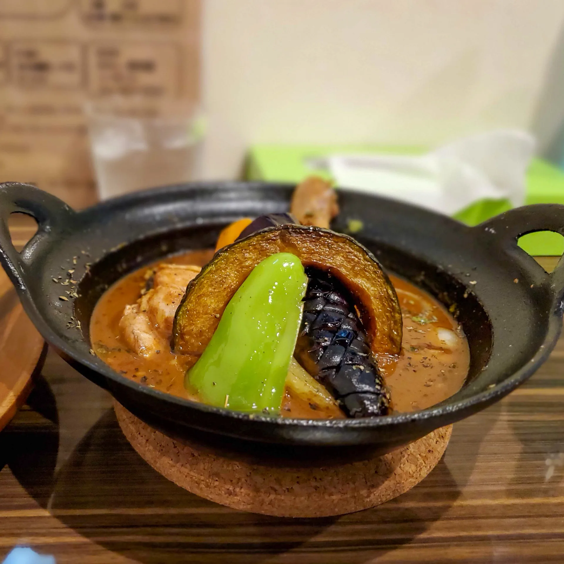 リニューアルオープン 熱々の土鍋で食べるスープカレー Curry Kitchen Spice Pot スパイスポット